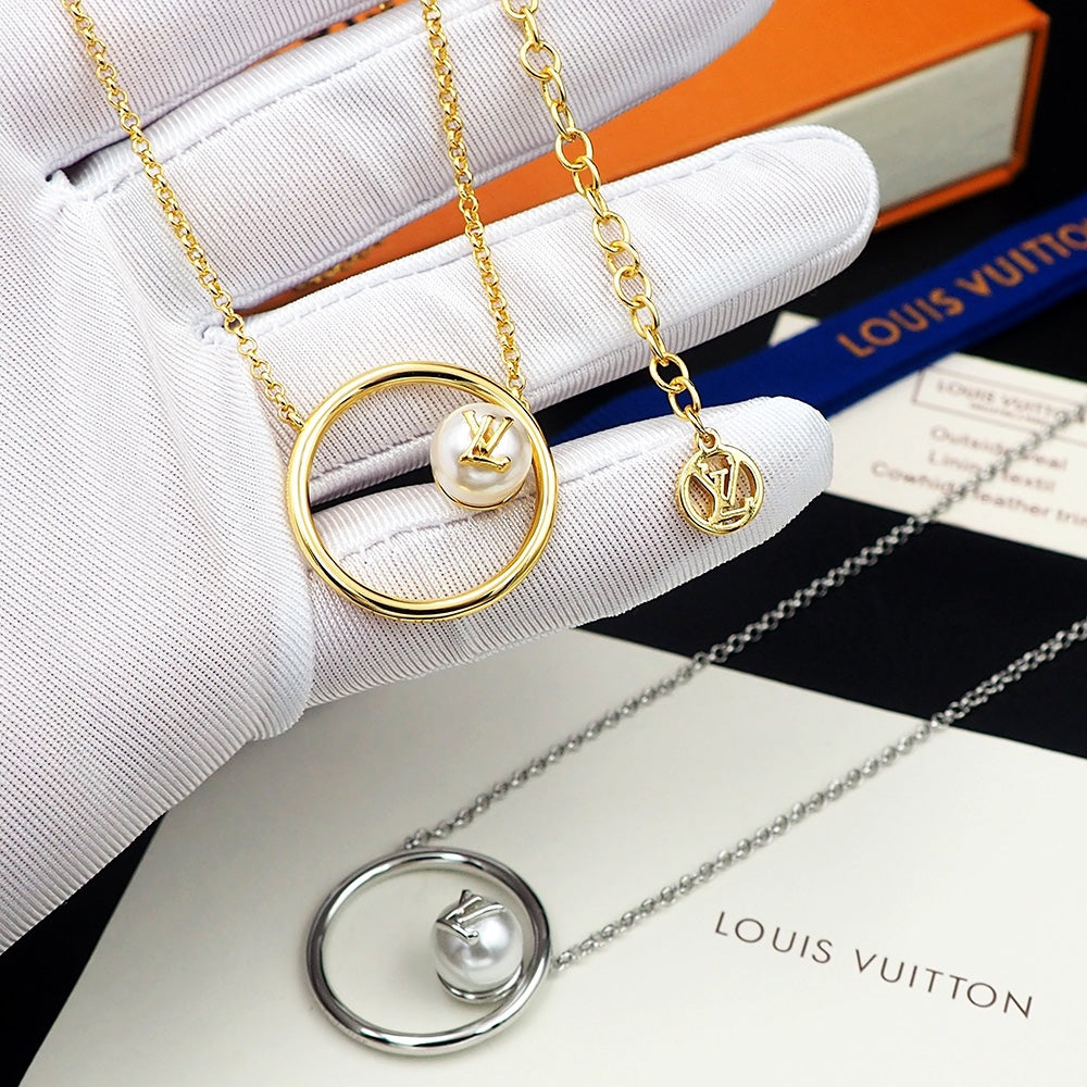 Louis Vuitton Eclipse Pearl Necklace