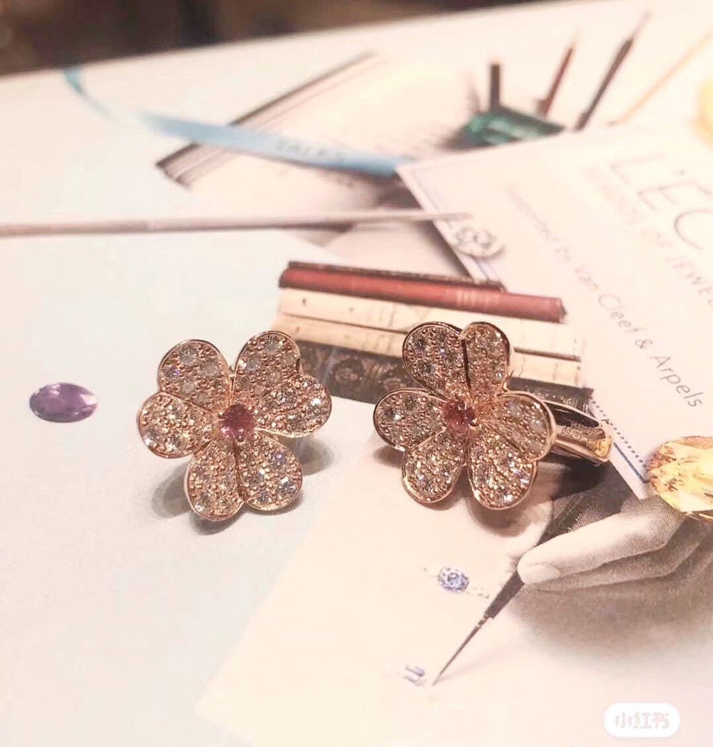 Frivole Pink Sapphire Earrings - 18K Gold