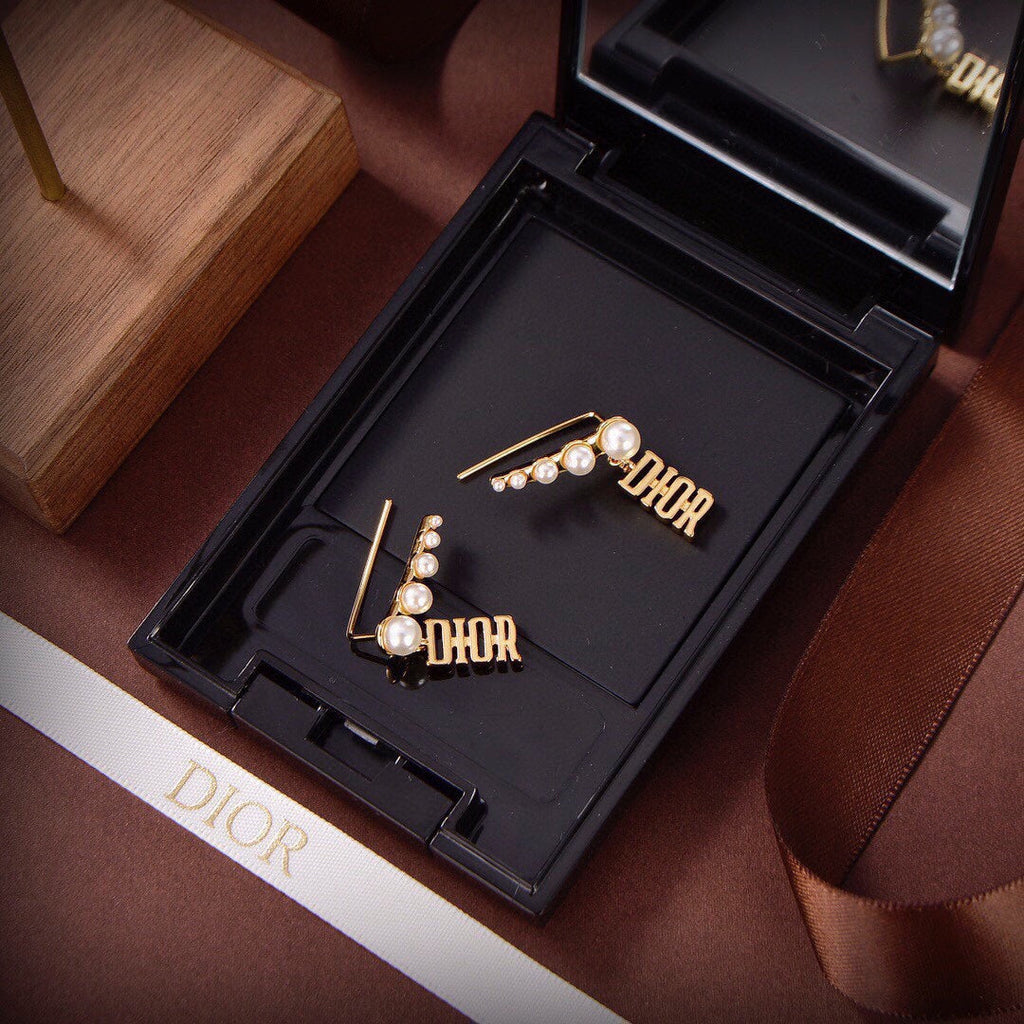 Dior Revolution Resin Pearl Earrings