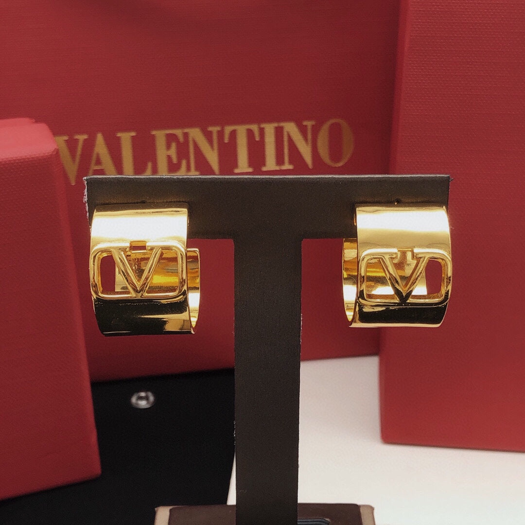Valentino Cuff Earrings - 18K Yellow Gold