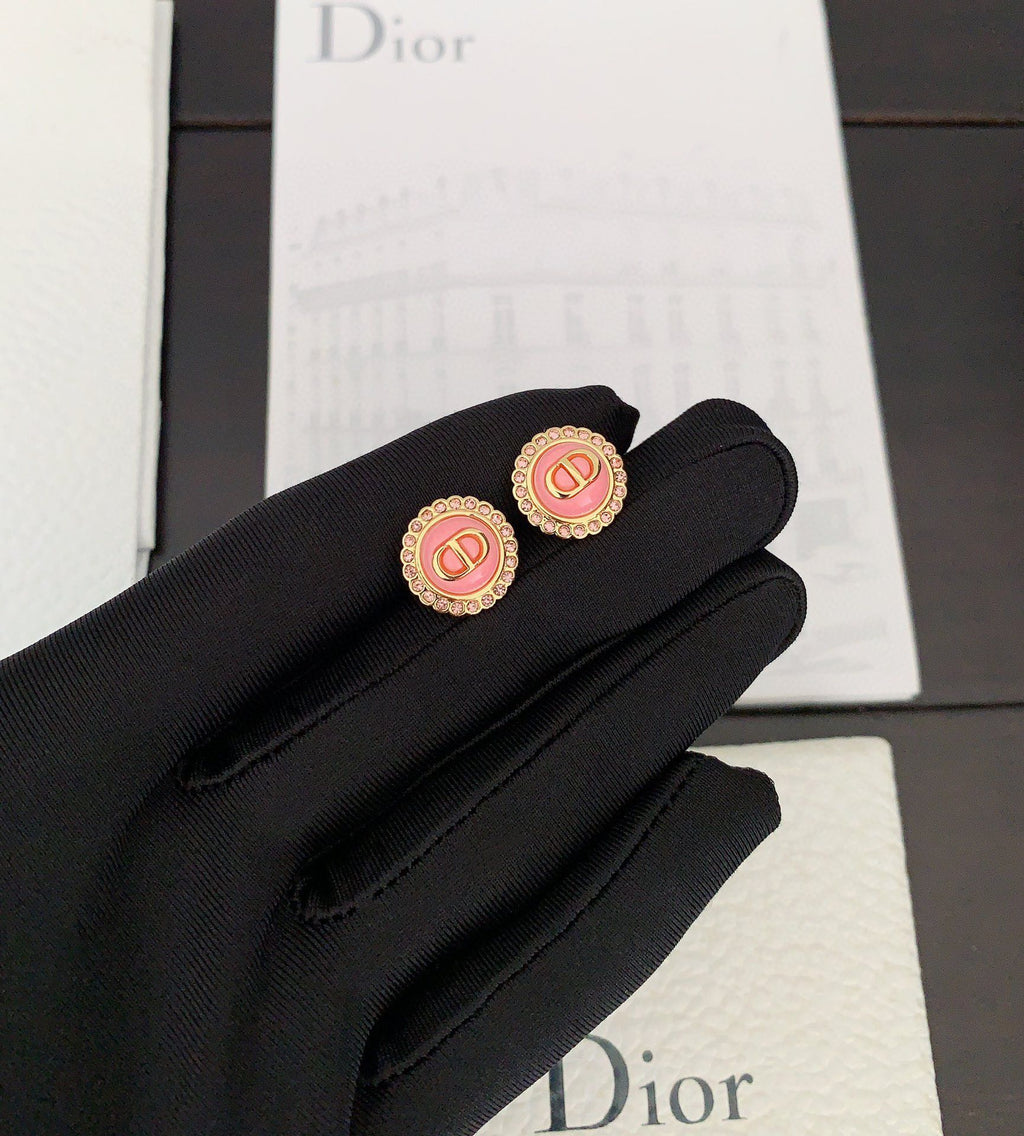Chanel Pink Crystal Earrings - 2 cm Height - 18K Yellow Gold