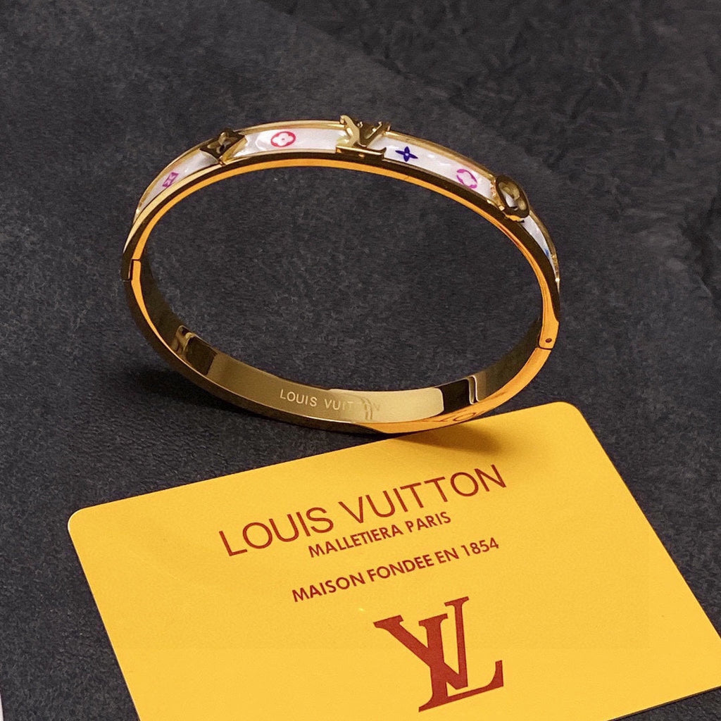 Louis Vuitton Pearl Bracelet