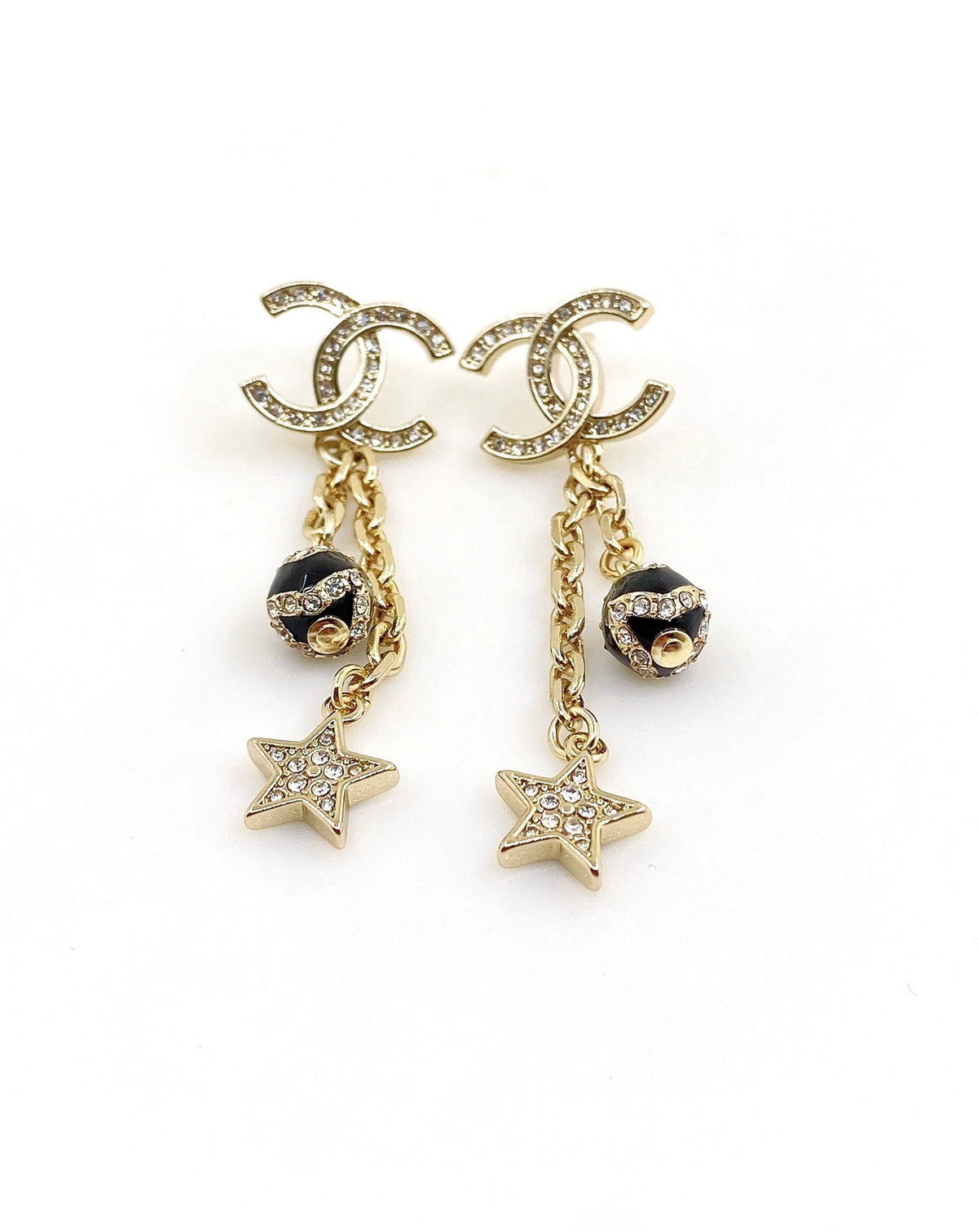 Chanel Star Pearl Earrings - 18K Yellow Gold