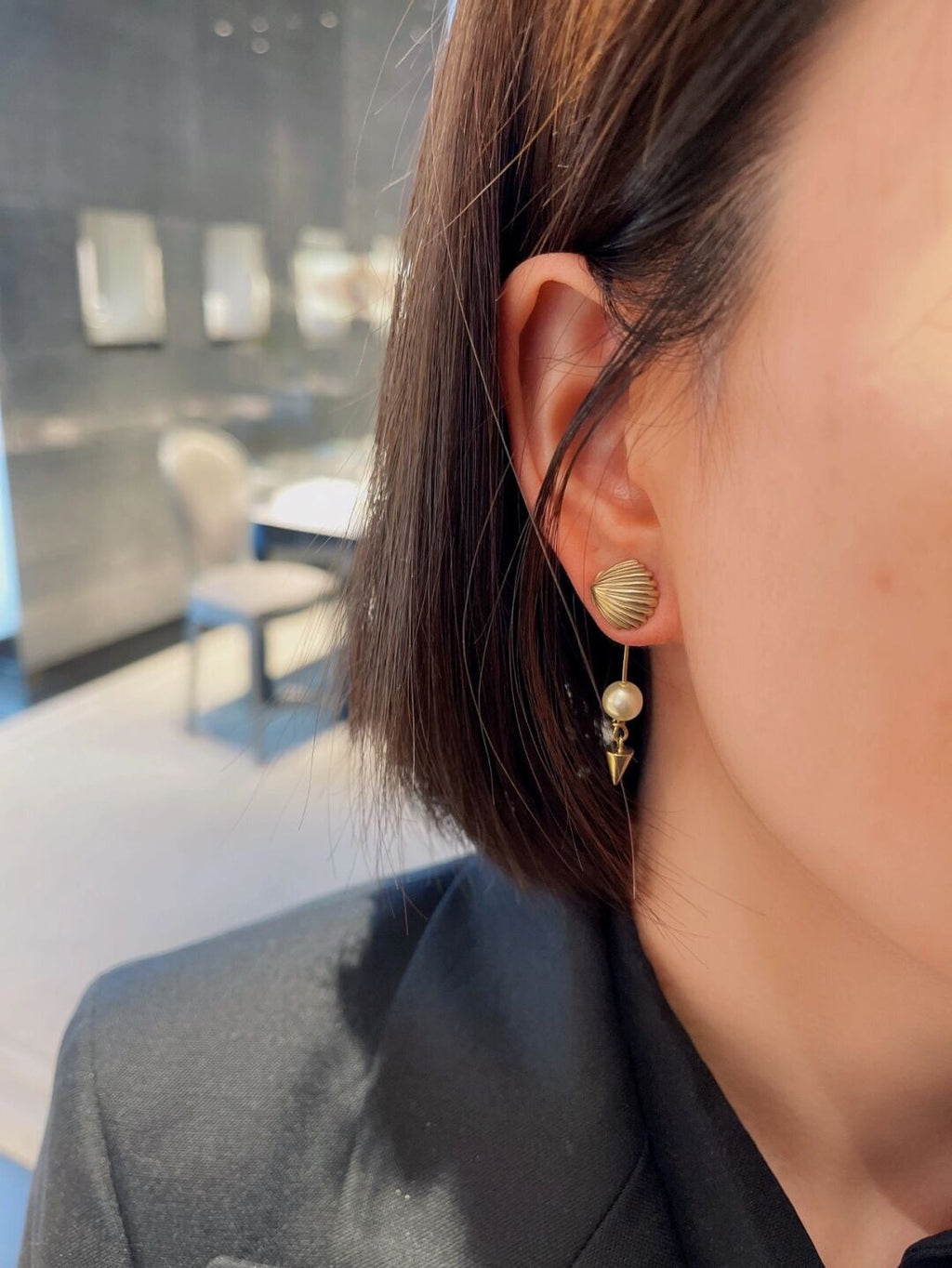 Dior Pearl Pendant Earrings