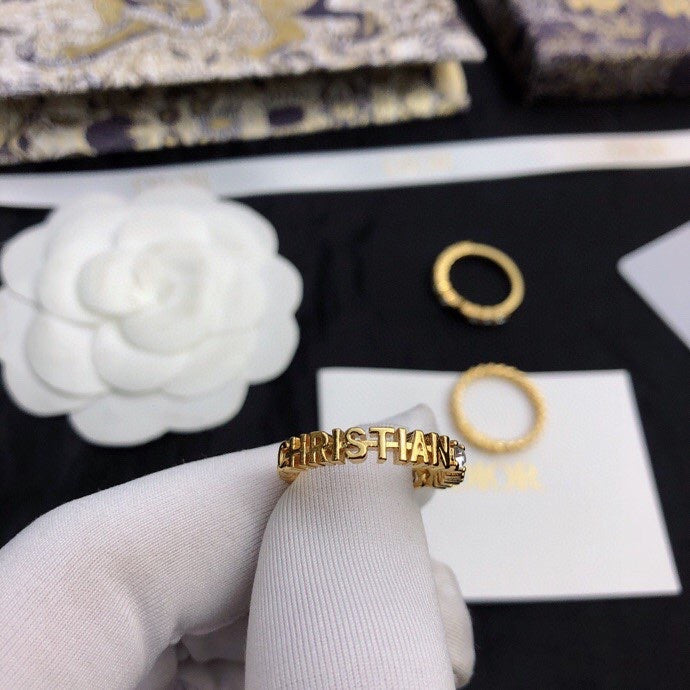 Dior Star Set of Three Rings - 18K Yellow Gold