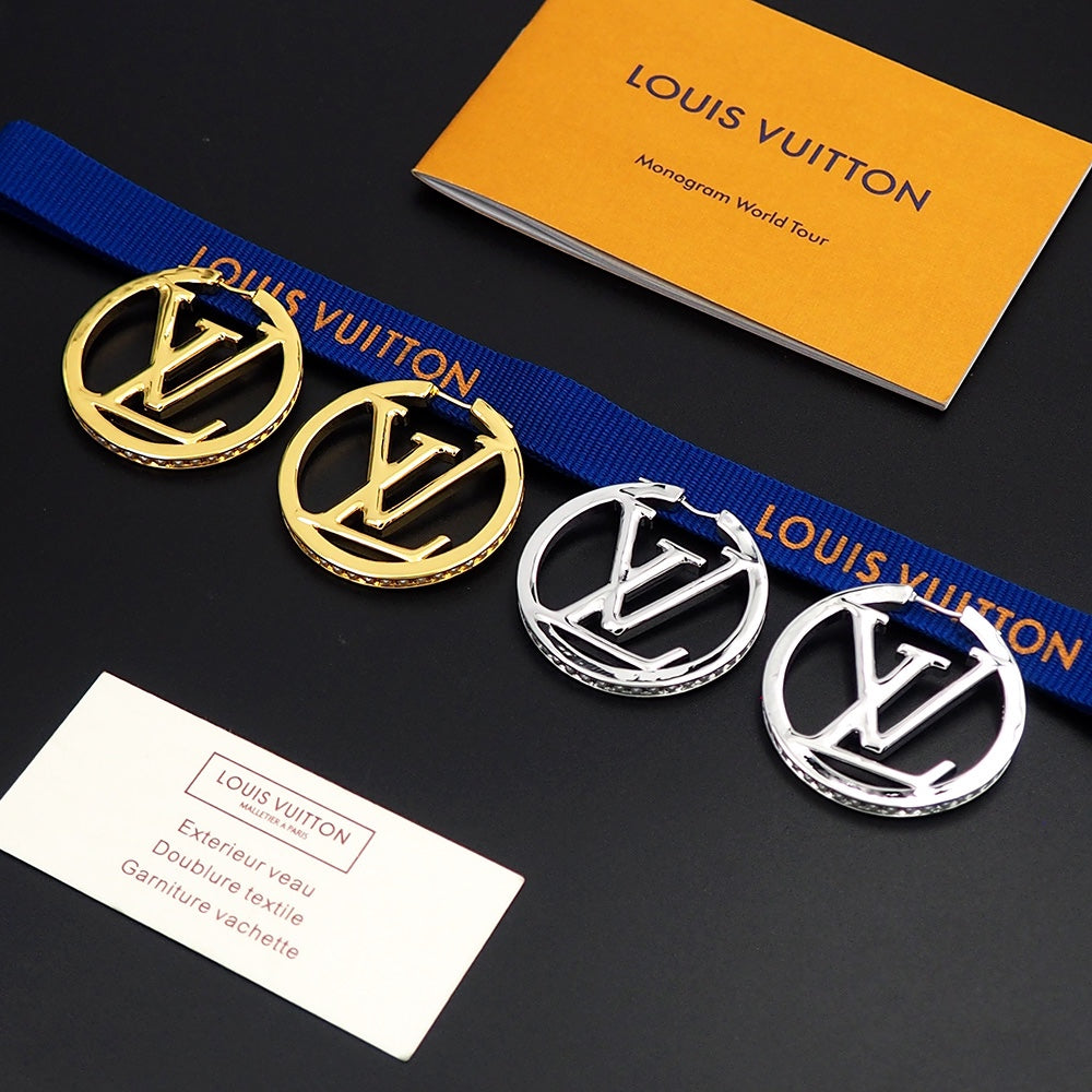 Louis Vuitton Louise Pearl Earrings - 18K Gold