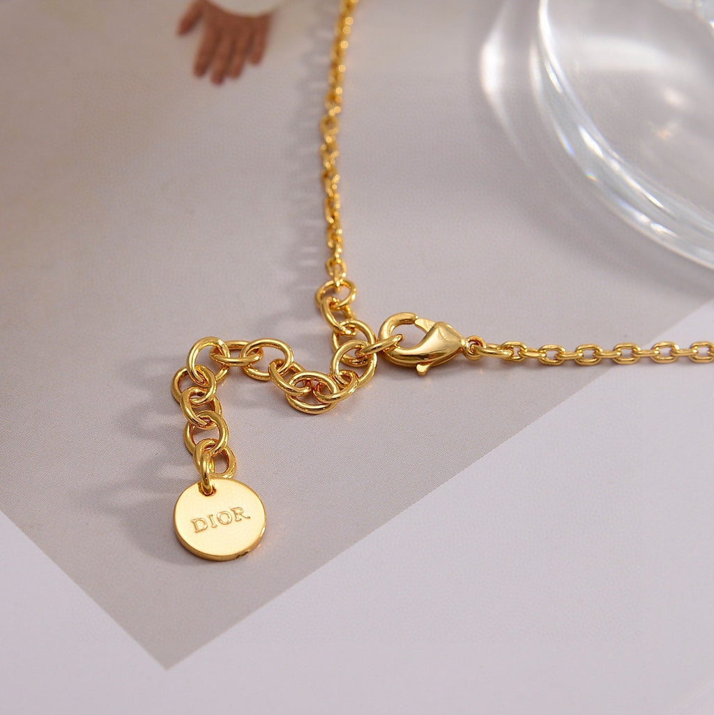 Dior Revolution Necklace