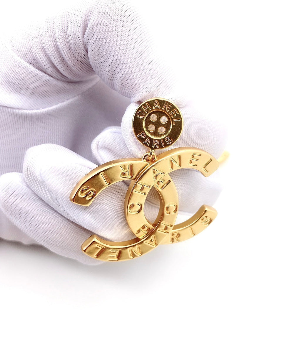 Chanel Drop Pendant Earrings - 18K Yellow Gold