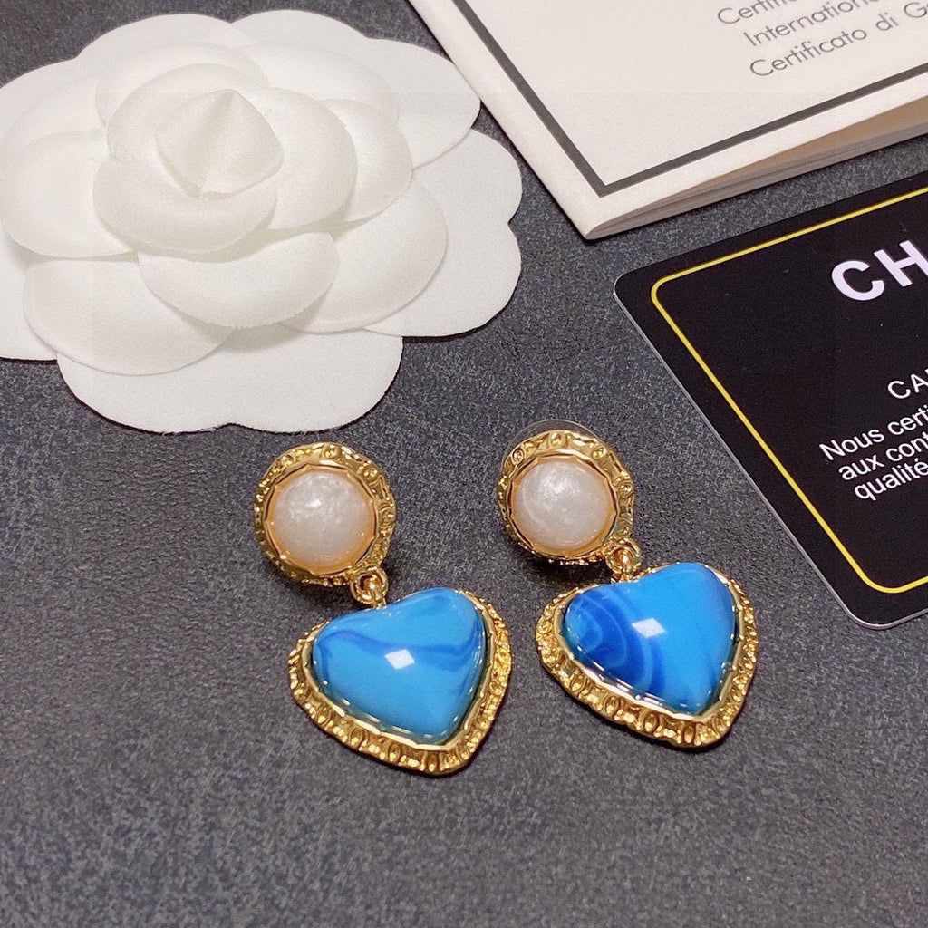Chanel Blue Heart Pearl Earrings - 18K Yellow Gold