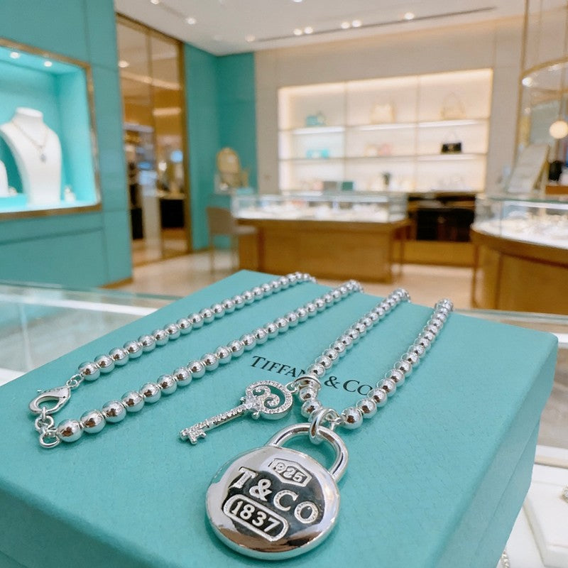 Return to Tiffany 1837 Lock Necklace