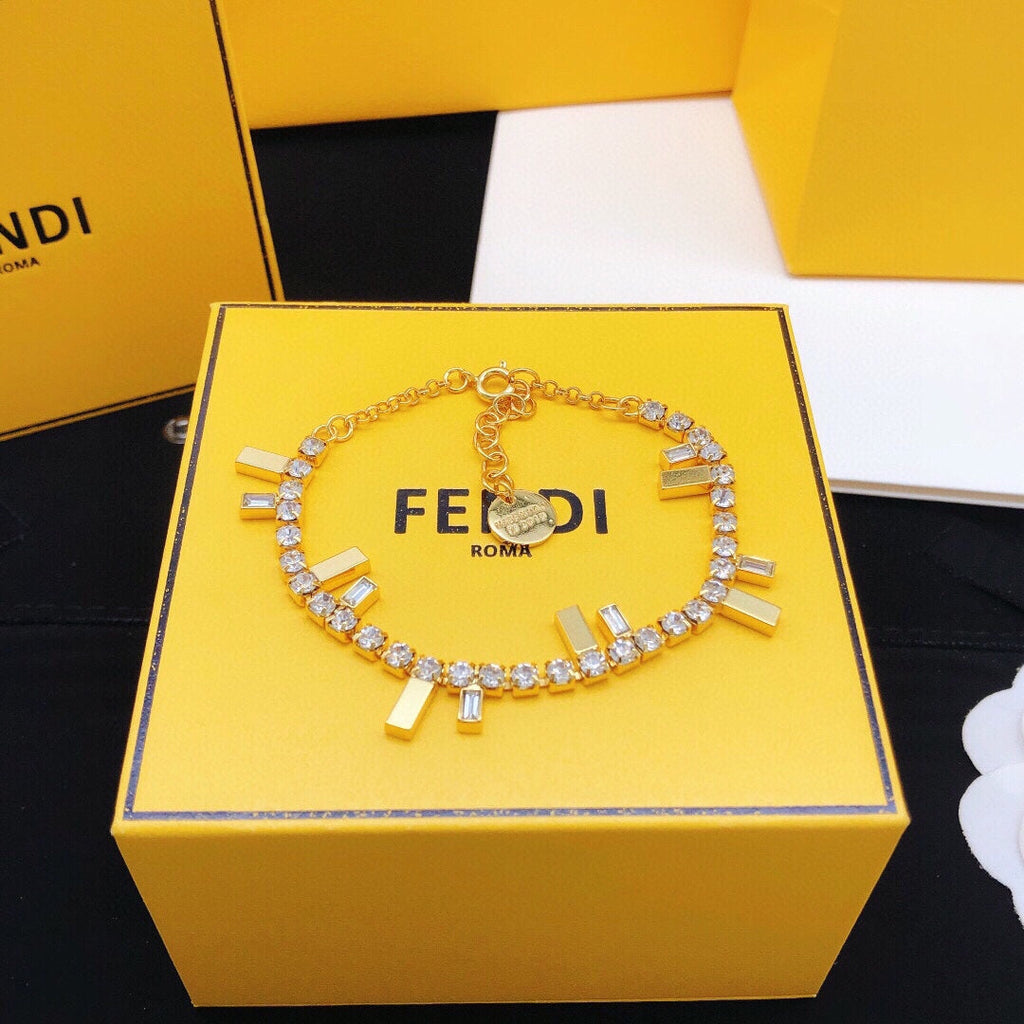 Fendi Is Crystal Bracelet - 18K Yellow Gold