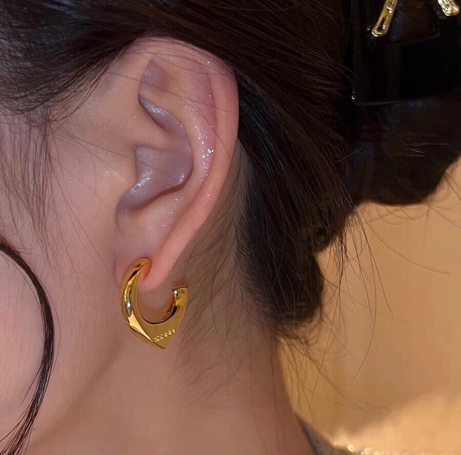 Prada Triangle Open Earrings - 18K Gold