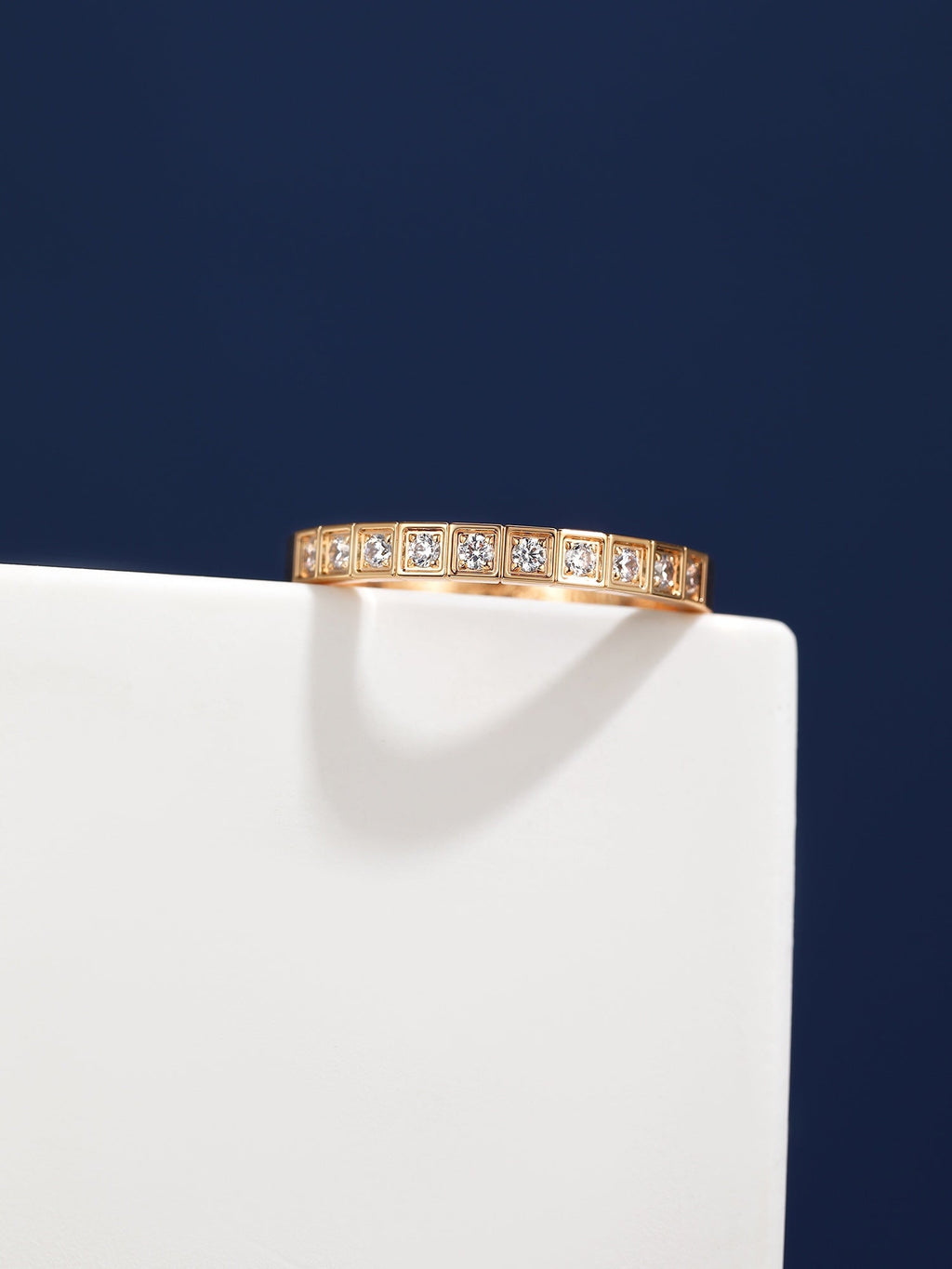 Ice Cube Moissanite Ring - 18K Rose Gold