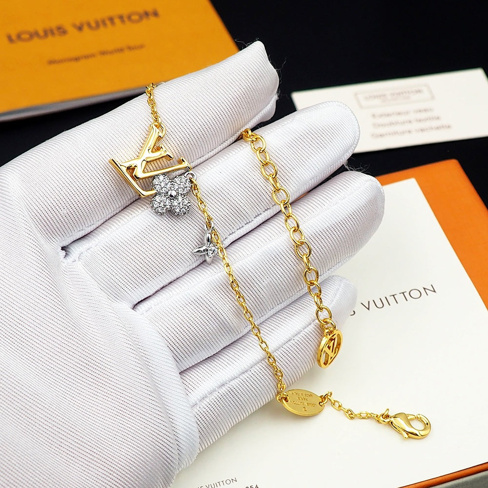 Louis Vuitton Gram Diamond Bracelet