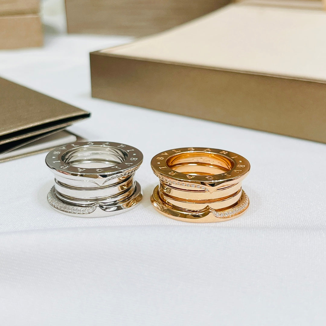 B.zero1 Moissanite Ring - 18K Gold