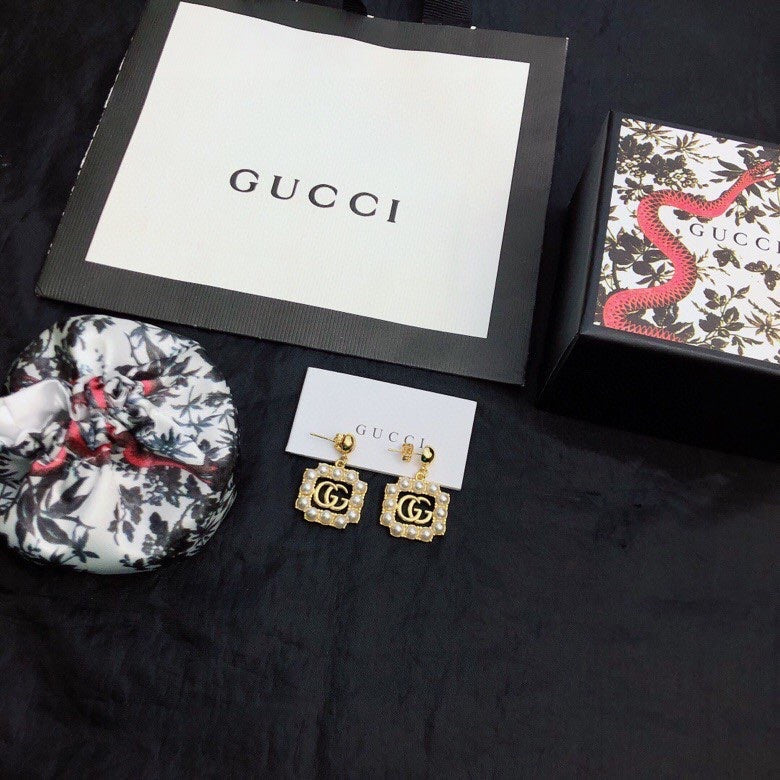 Gucci Double G Square Pearl Earrings - 18K Yellow Gold