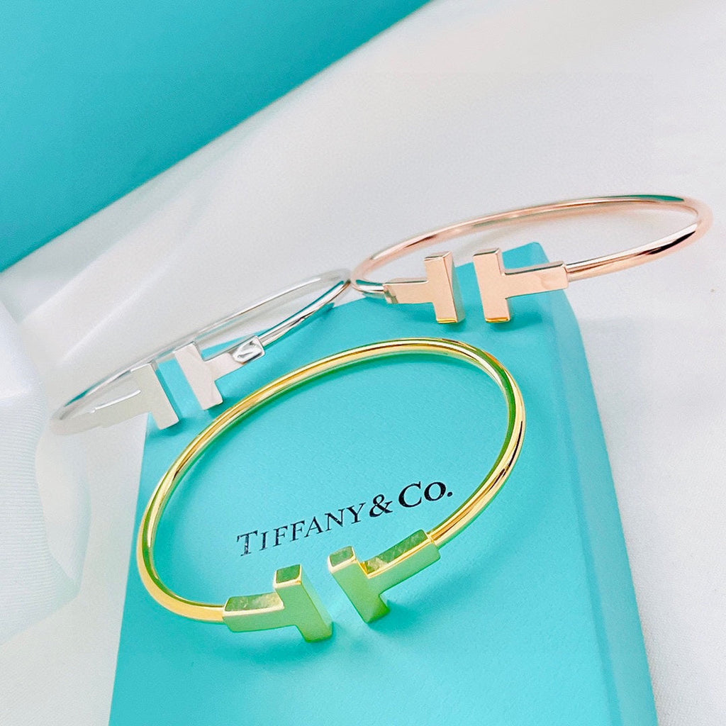 Tiffany Wire Bracelet - 18K Gold