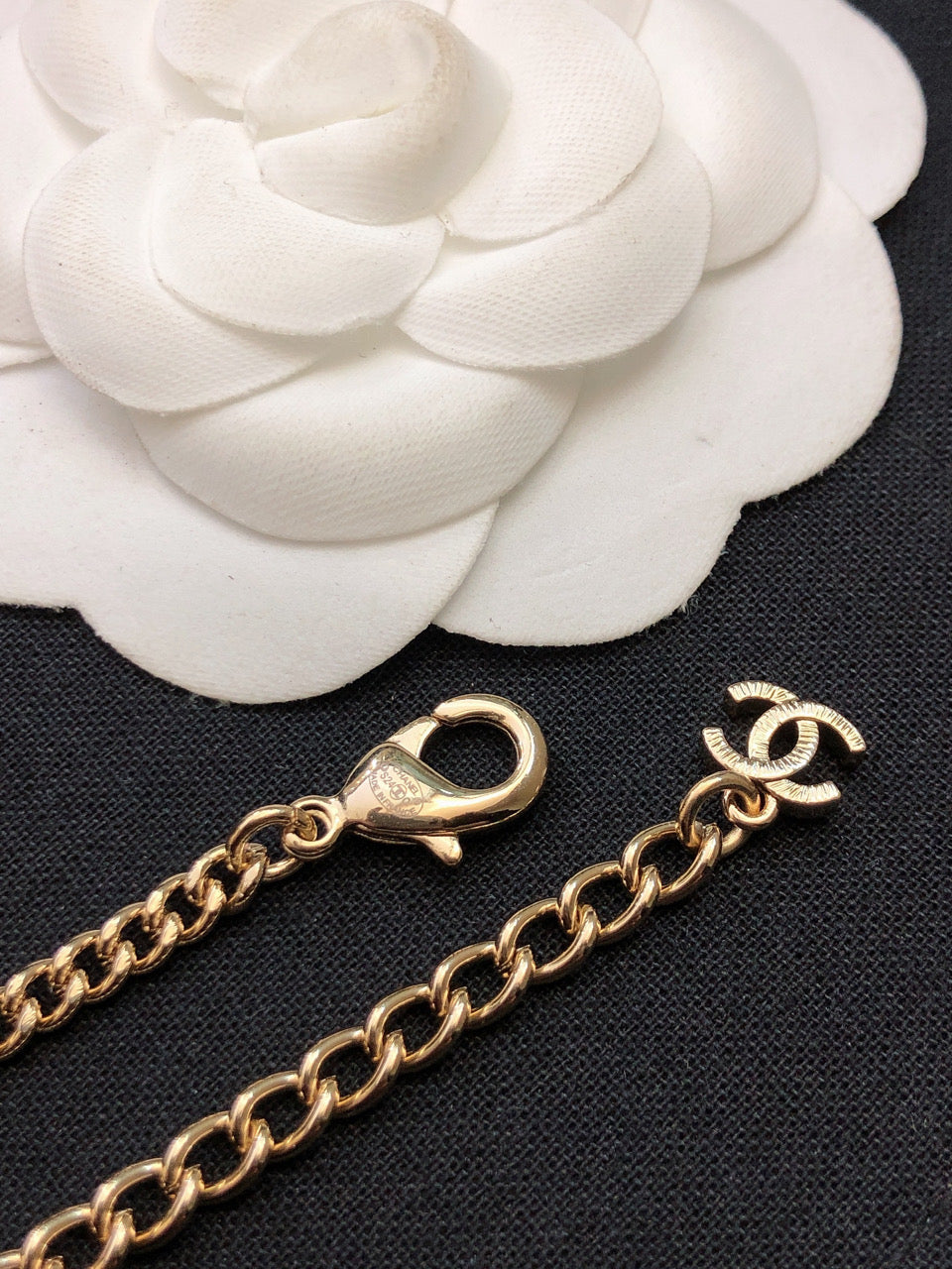 Chanel Pearls Bag Pendant Necklace
