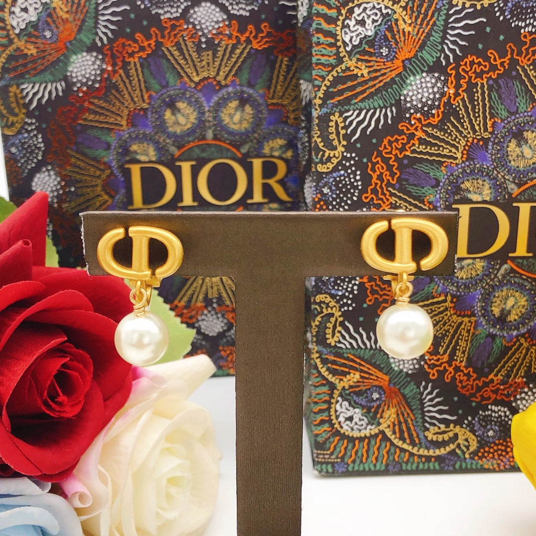 Dior Tribales Pearl Earrings