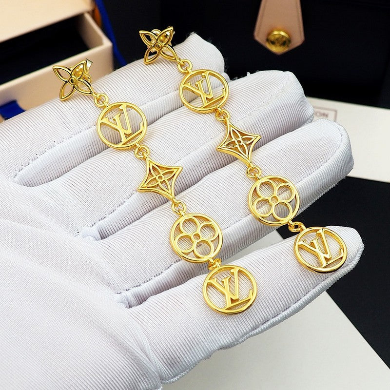 Louis Vuitton Lace Long Earrings - 18K Gold