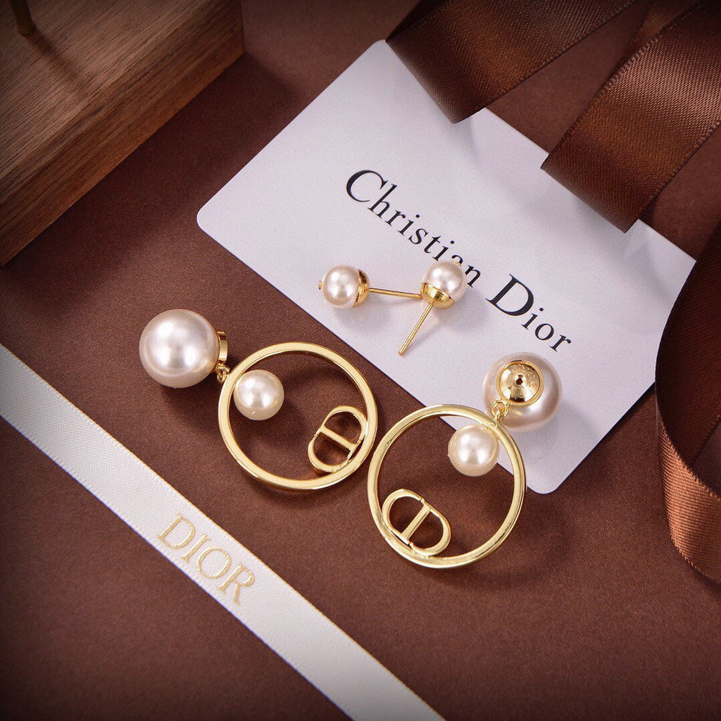 Dior Circle Pearl Earrings