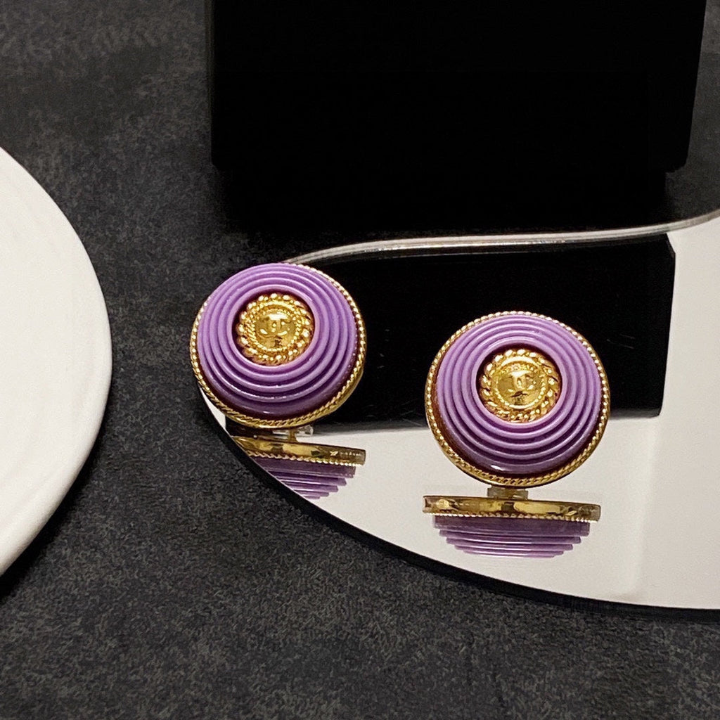 Chanel Purple Resin Earrings - 18K Yellow Gold