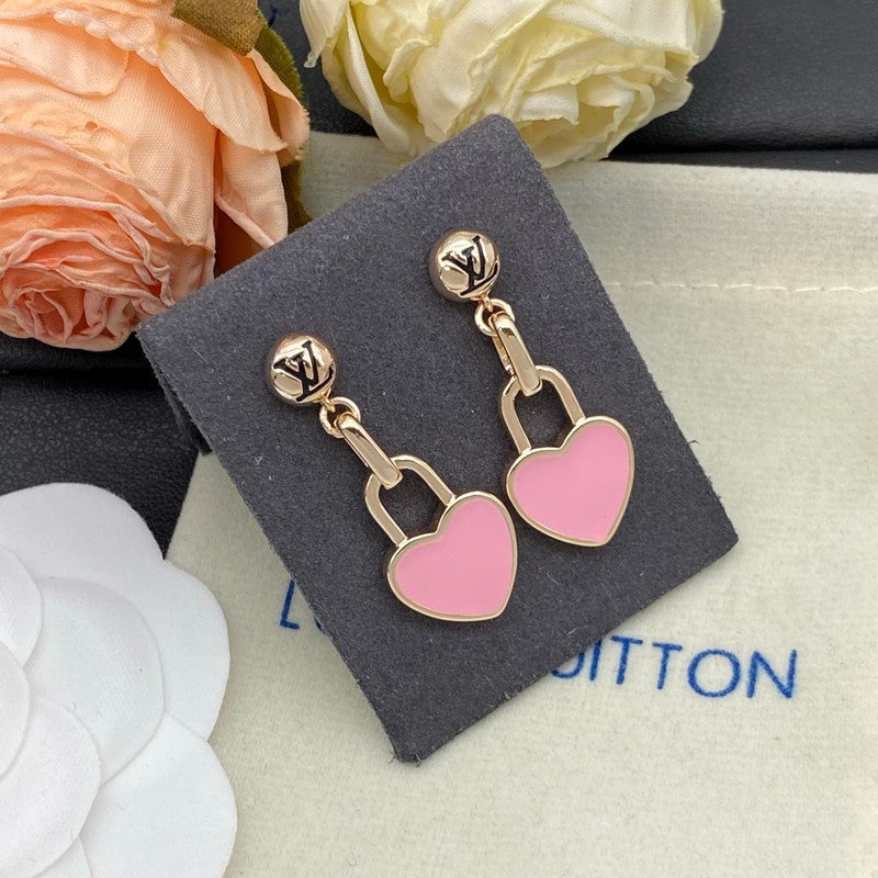 Louis Vuitton Pink Heart Earrings - 18K Gold