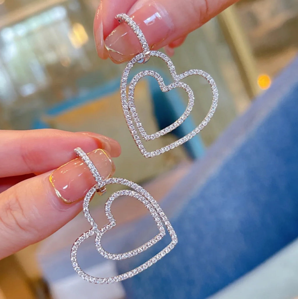 Tiffany Double Heart Diamond Earrings - 18K White Gold