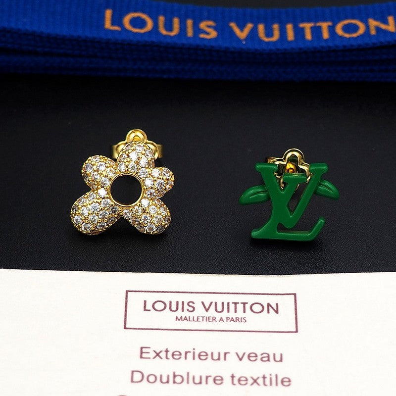 Louis Vuitton Blossom Green Diamond Earrings - 18K Yellow Gold