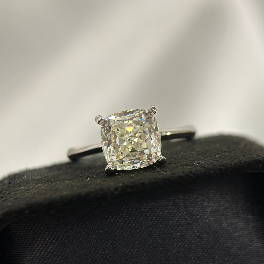 Tiffany True Engagement Ring - 18K White Gold