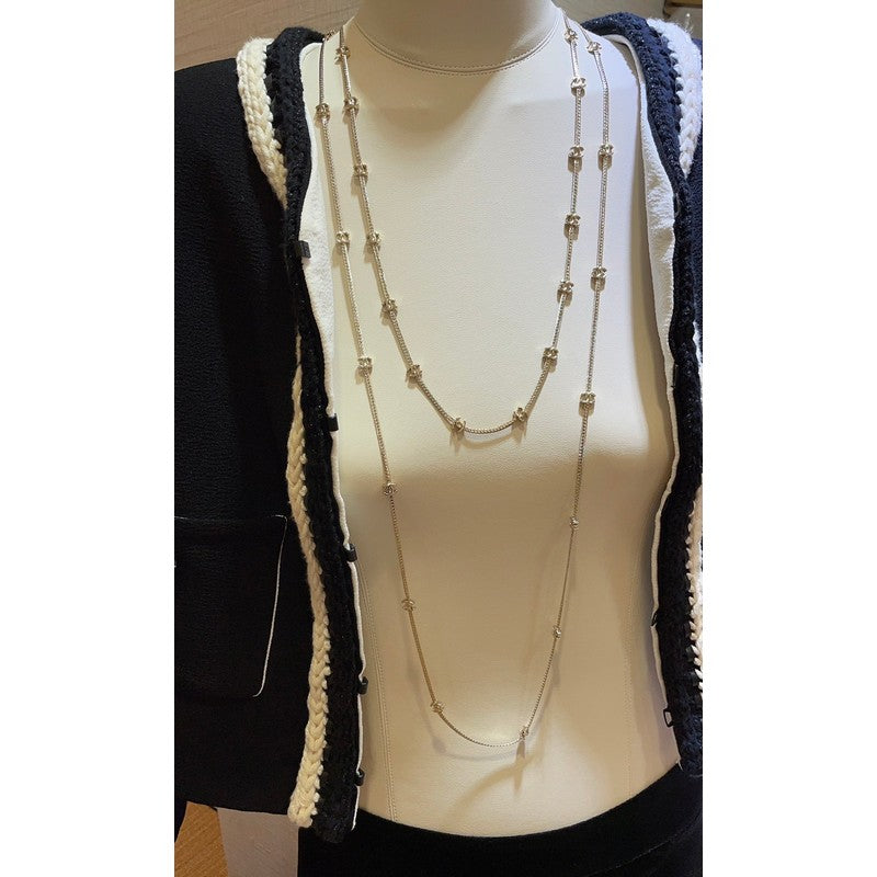 Chanel 24B Flowers Long Necklace