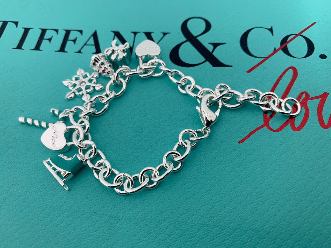Tiffany Christmas Tag Bracelet - 18K White Gold