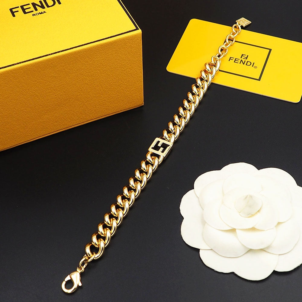 Fendi x Marc Jacobs Forever Bracelet - 18K Yellow Gold