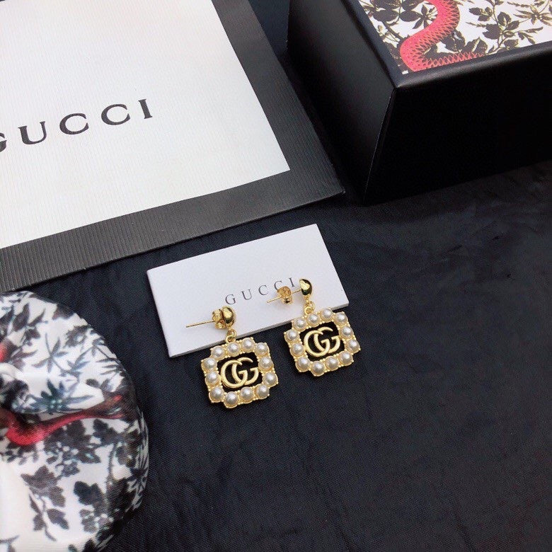 Gucci Double G Square Pearl Earrings - 18K Yellow Gold