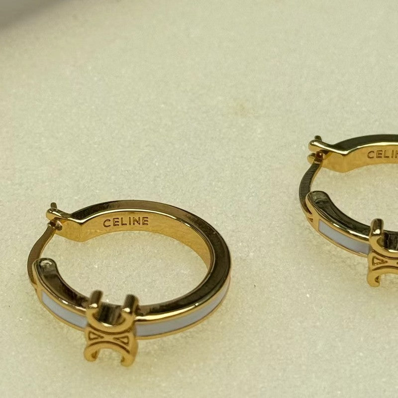 Celine Pearl Circle Earrings - 18K Yellow Gold