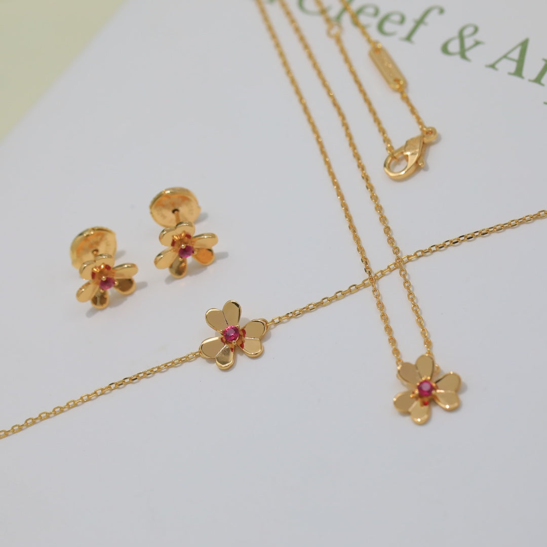 Frivole Ruby Bracelet - 18K Gold