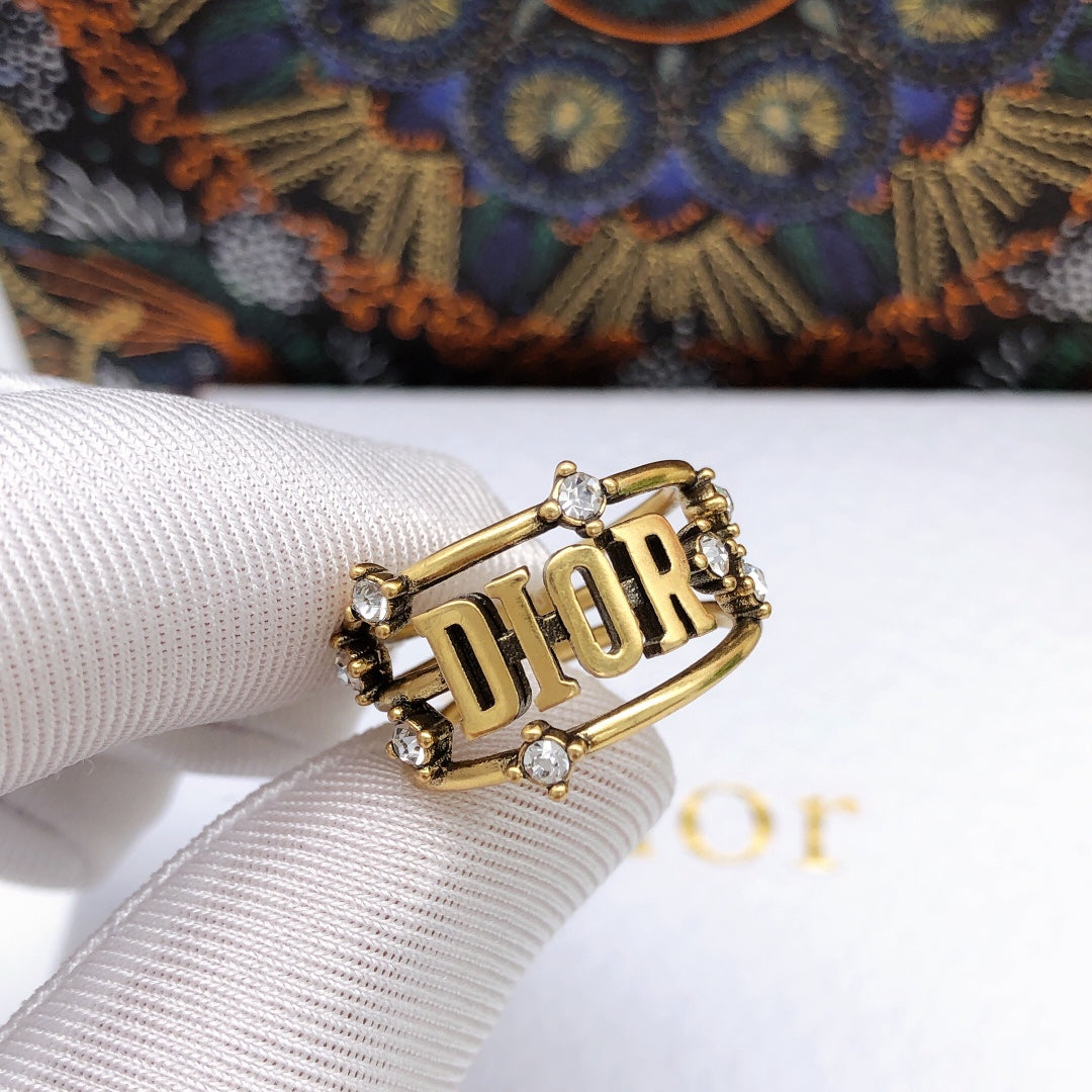 Dior Vintage Crystal Ring - 18K Yellow Gold