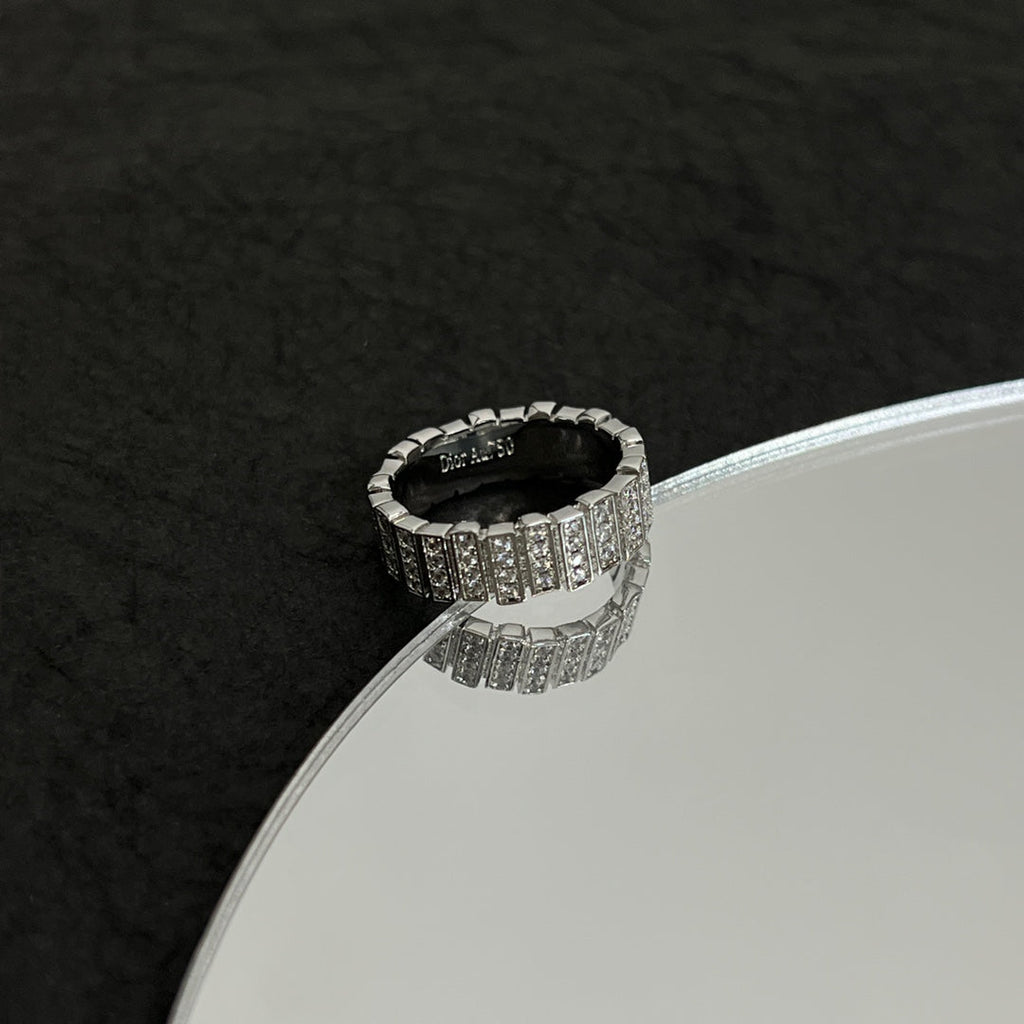 Dior Gem Diamond Ring - 18K Gold