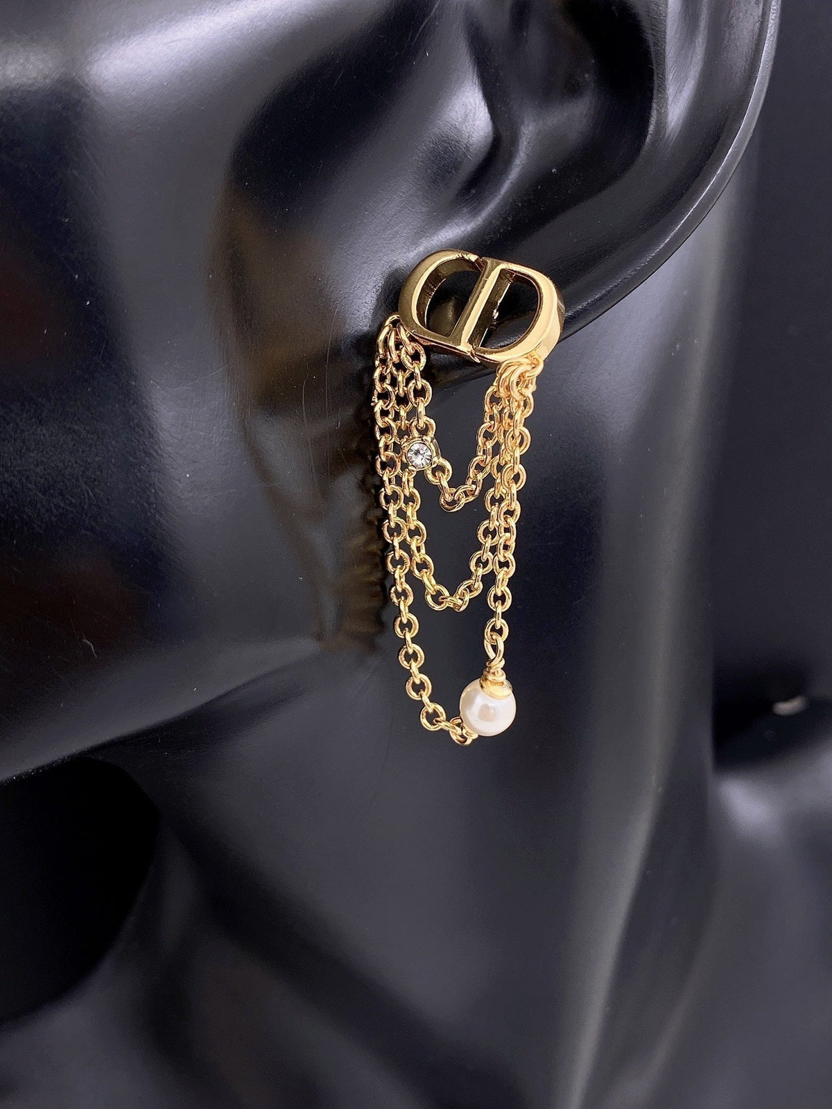 Dior Pearl Chain Earrings