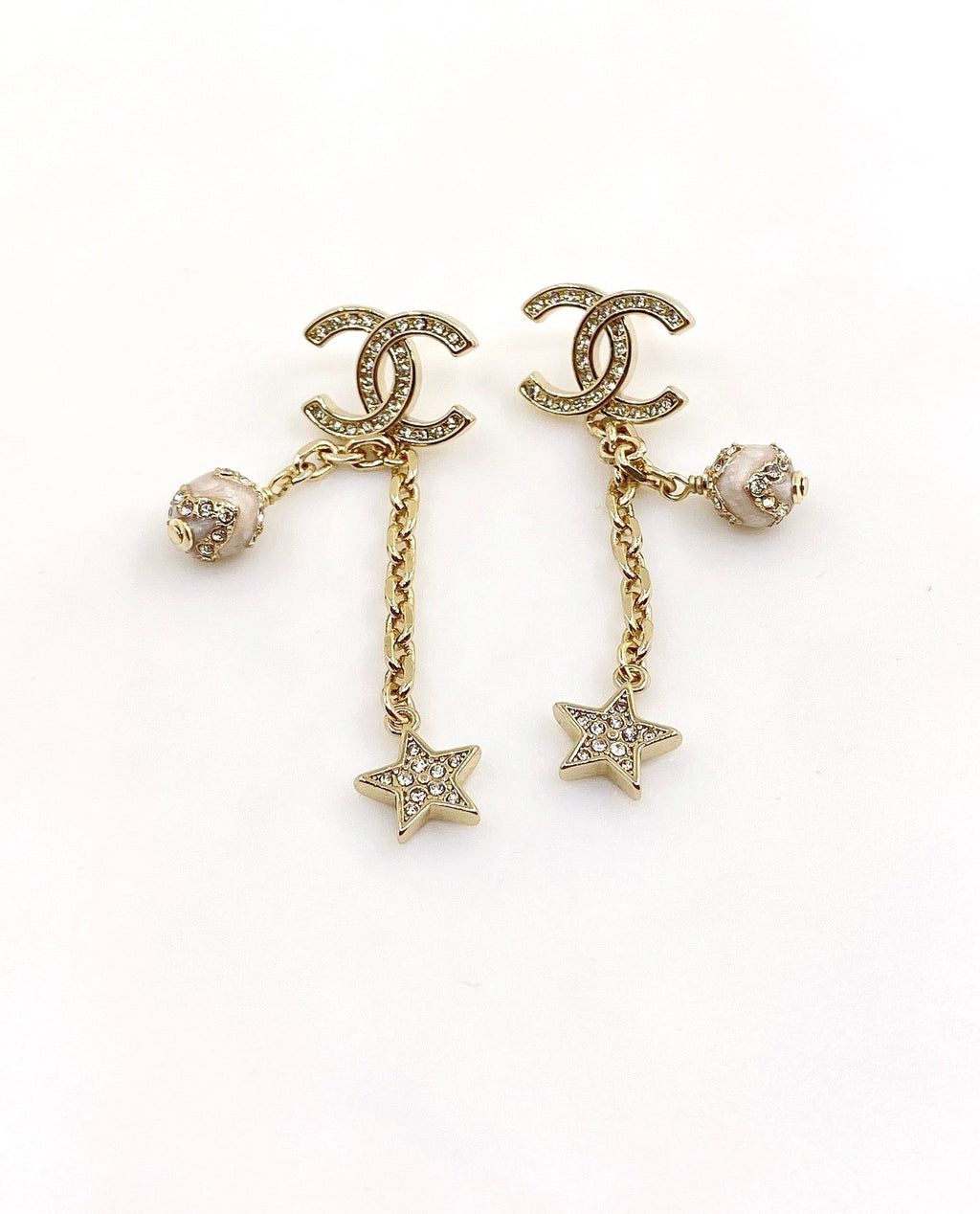 Chanel Star Pearl Earrings - 18K Yellow Gold