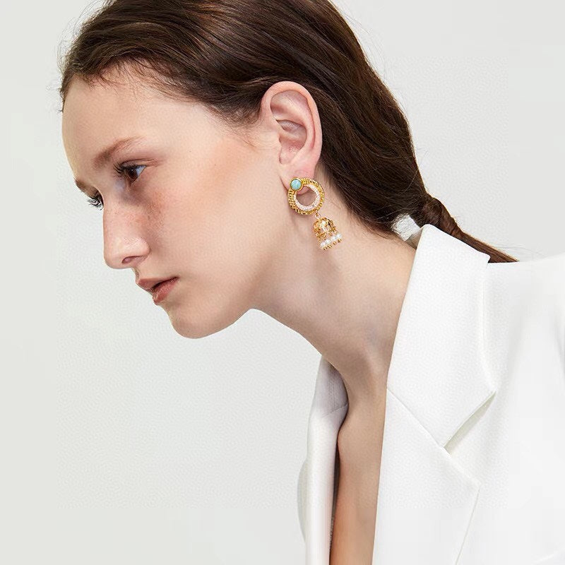 Bvlgari Circle Diamond Earrings - 18K Yellow Gold