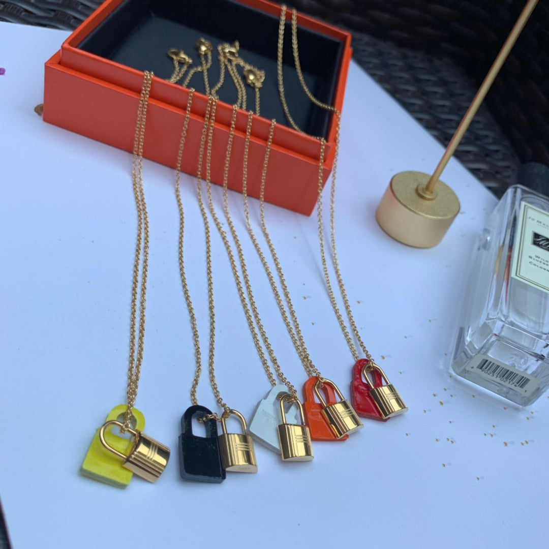 Hermes O'Kelly Pendant Necklace