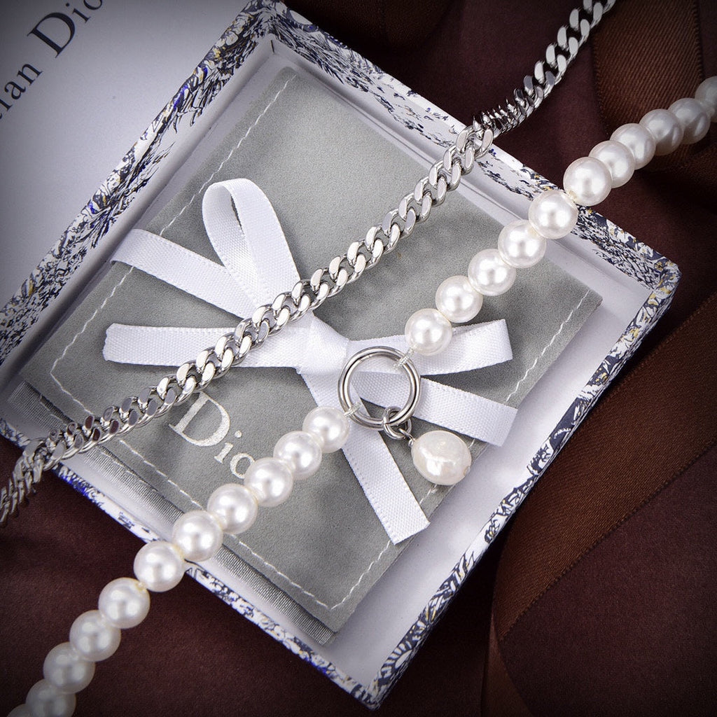 Dior Gourmette Pearl Necklace