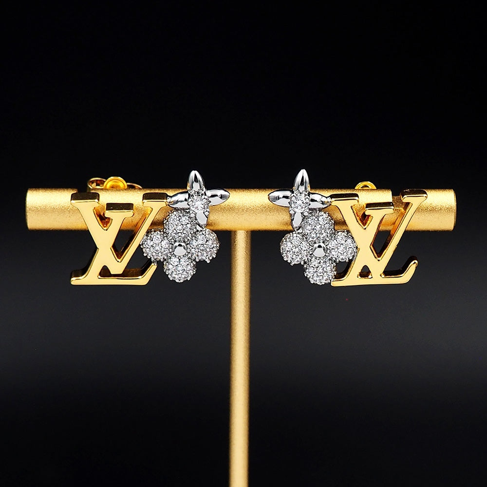 Louis Vuitton Gram Earrings - 18K Yellow Gold