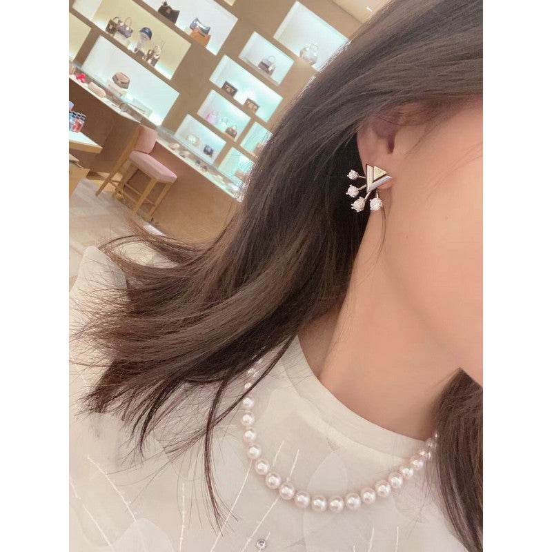 Louis Vuitton Diamomd Earrings - 18K White Gold