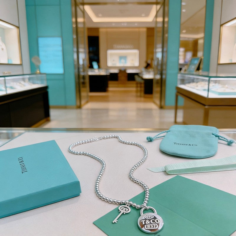 Return to Tiffany 1837 Lock Necklace