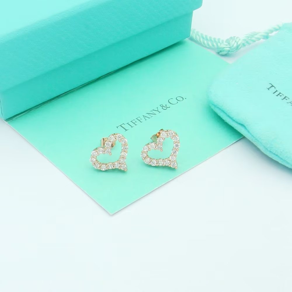 Tiffany Heart Moissanite Earrings - 18K Rose Gold