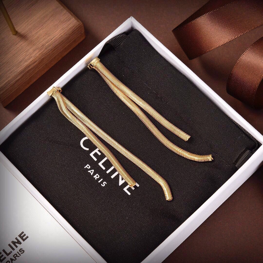Celine Triomphe Tassel Earrings - 18K Yellow Gold