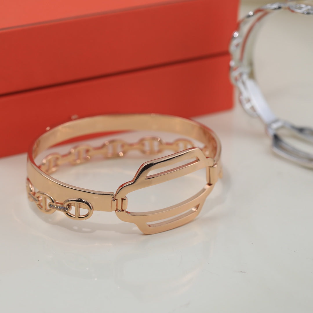 Hermes Kelly Double Tour Diamond Bracelet - 18K Gold