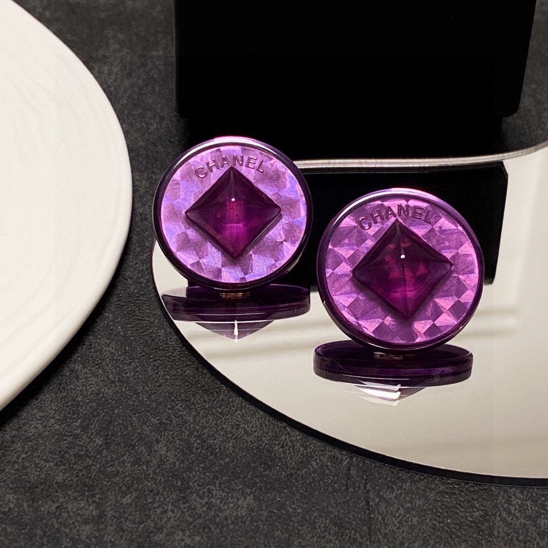 Chanel Vintage Purple Earrings - 18K Yellow Gold
